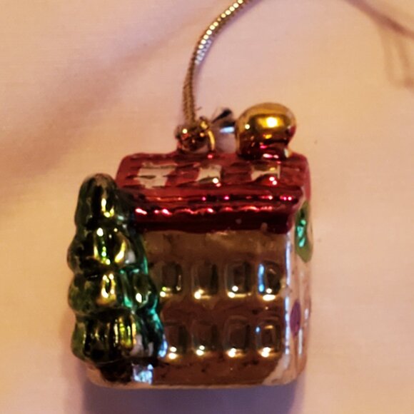 Vintage Cottage House Genuine Bone China Christmas Ornaments Taiwan Painted - Picture 4 of 4